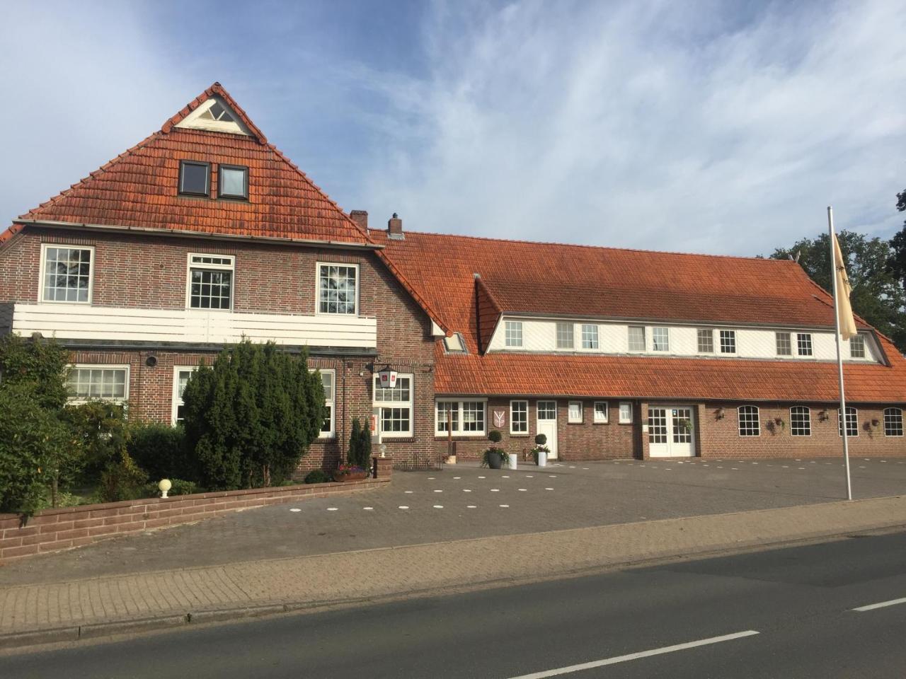 Hotel Wuelfers Gasthaus Gross Ippener Buitenkant foto